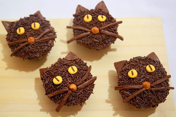 Black Cat Cupcakes
