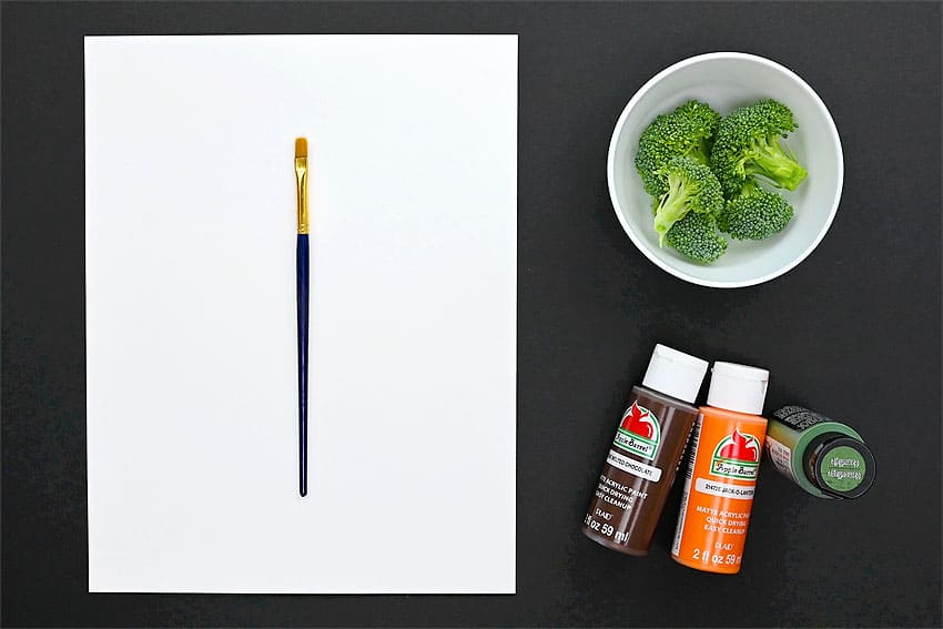 Supplies for making an easy tree painting