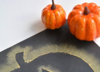 How to Make Stenciled Sidewalk Chalk Christmas Lights – Creative Outdoor Decorations Pumpkin Craft - Chalk Stenciled Pumpkins