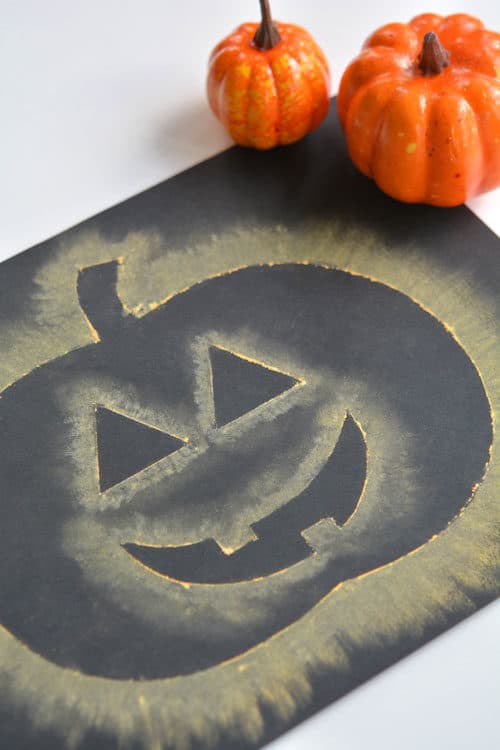 Kids Halloween Crafts - Chalk Stenciled Pumpkins