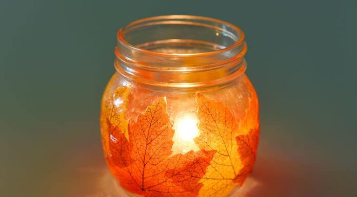 How to make Mason Jar Leaf Lanterns