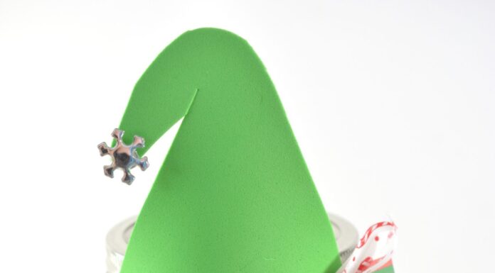 Elf on the shelf gift ideas: Easy idea and printable