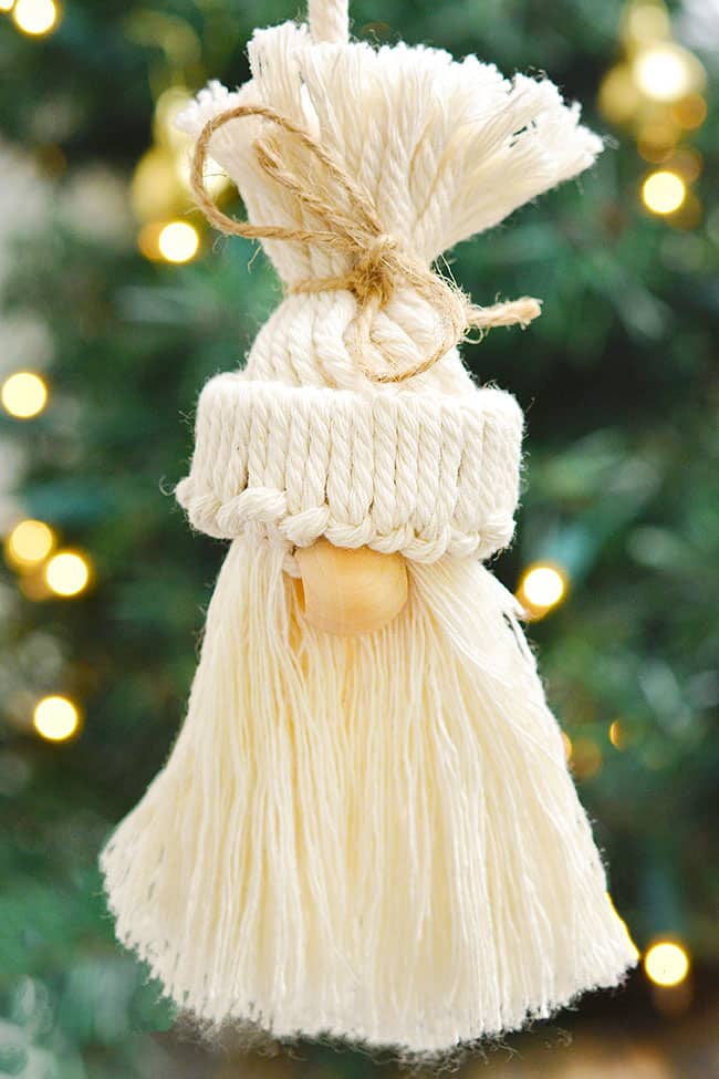 Gnome macrame pattern