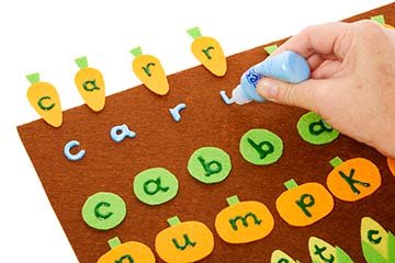 Harvest Felt Spelling Game