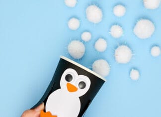 How to make Penguin Pom Pom Popper