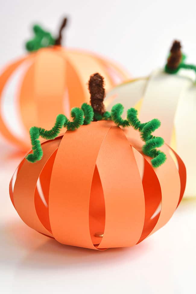 Paper pumpkin