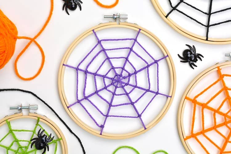 Yarn spiderweb