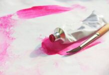 Top 6 Acrylic Paint Brands: High-Quality & Affordable