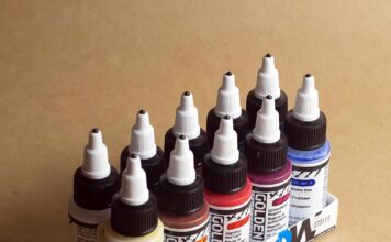 Golden High Flow Acrylic Paint Review: Is It Worth It? Golden High Flow Acrylic Paint Review