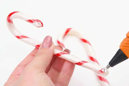 Candy Cane Wreath