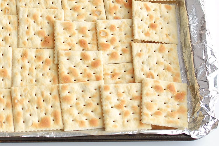 This saltine cracker toffee is incredibly addictive! It's so simple to make but it tastes amazing!! You NEED to try these!!