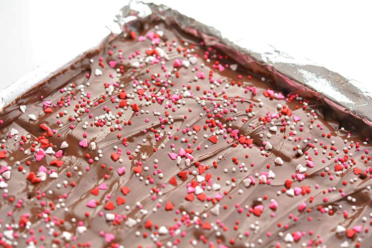 This saltine cracker toffee is incredibly addictive! It's so simple to make but it tastes amazing!! You NEED to try these!!