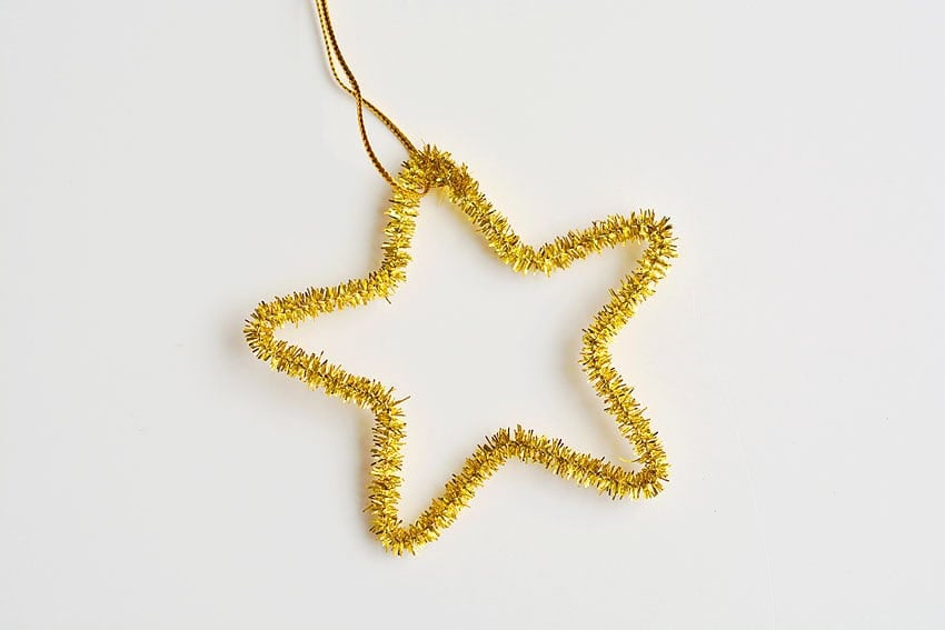 Easy Pipe Cleaner Star Ornaments