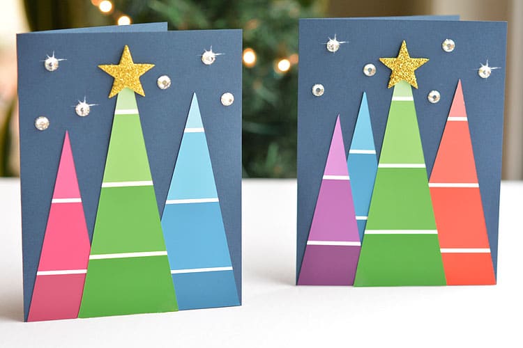 These paint chip Christmas cards are SO BEAUTIFUL and they're really easy to make! They're so simple, but end up looking amazing! Such a great homemade Christmas card idea!
