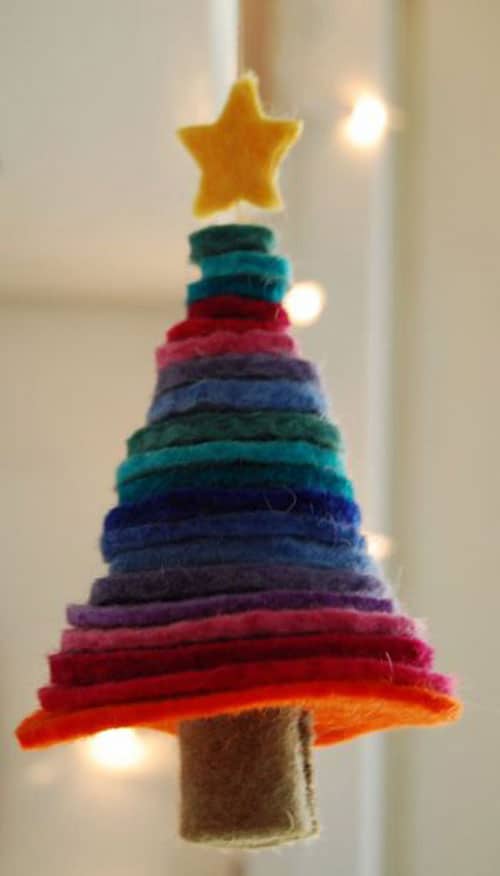 38 Handmade Christmas Ornaments - Felty Christmas Tree