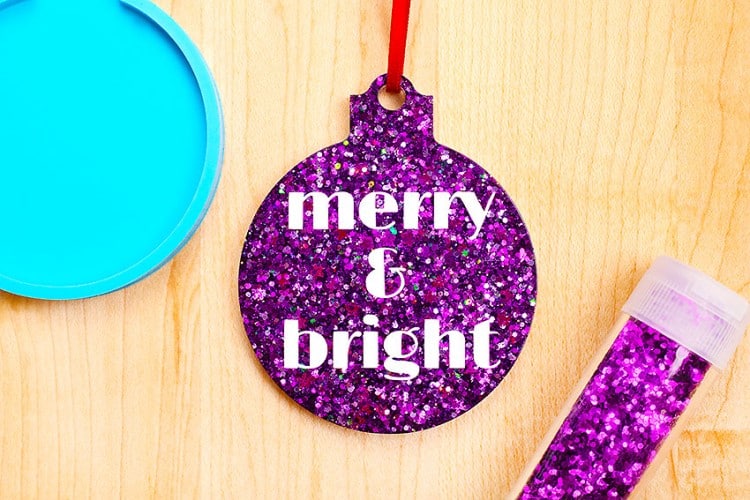 DIY resin Christmas ornament