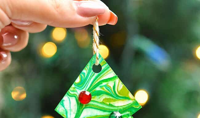 Shaving Cream Marbled Christmas Trees Marbled Christmas tree craft turned into a DIY Christmas ornament