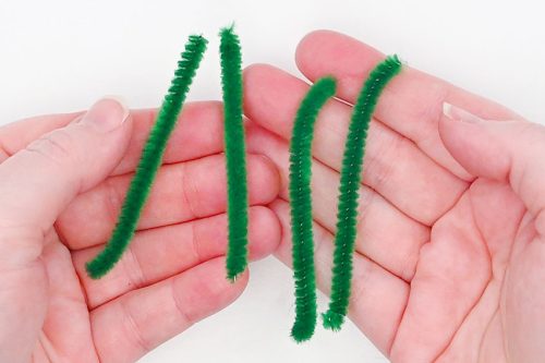 Pipe Cleaner Christmas Tree
