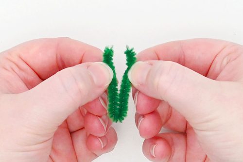 Pipe Cleaner Christmas Tree