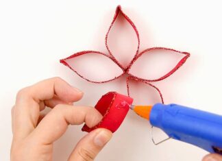 How to make Paper Roll Poinsettia Ornaments Paper Roll Poinsettia Ornaments