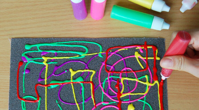 How to make Colored Flour Paste