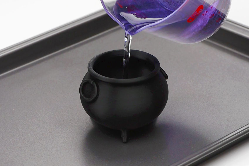 Fizzy Witch Cauldron