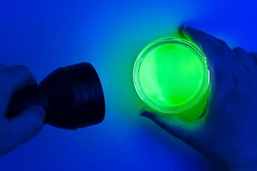 glow-in-the-dark-bubbles-8 Glow in the Dark Bubbles