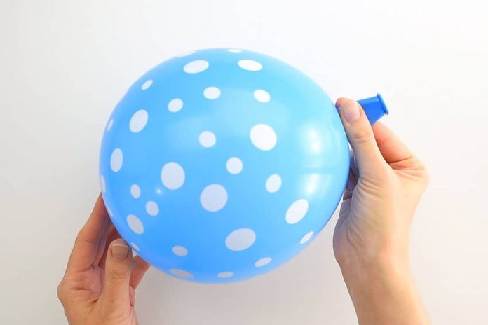 a stress ball kids craft instruction image 1