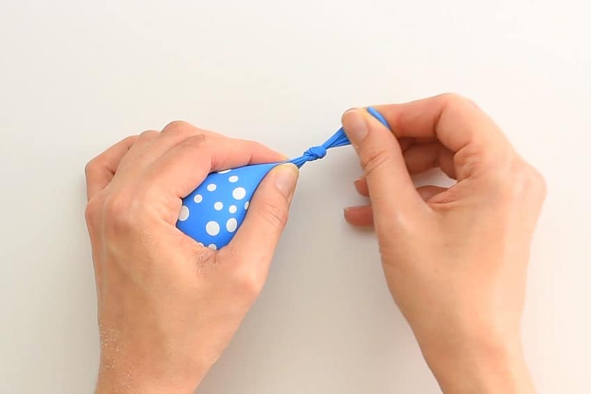 a stress ball kids craft instruction image 7
