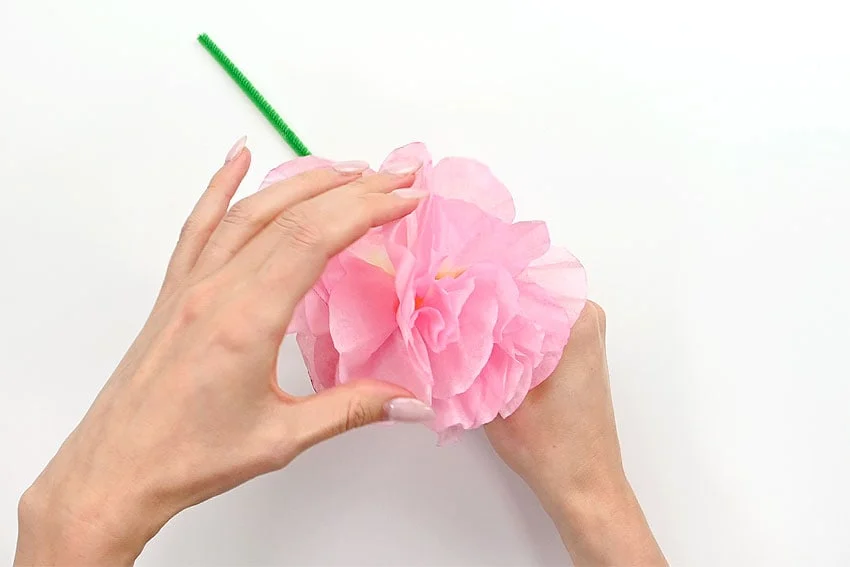 coffee filter flowers paper craft instruction image 14