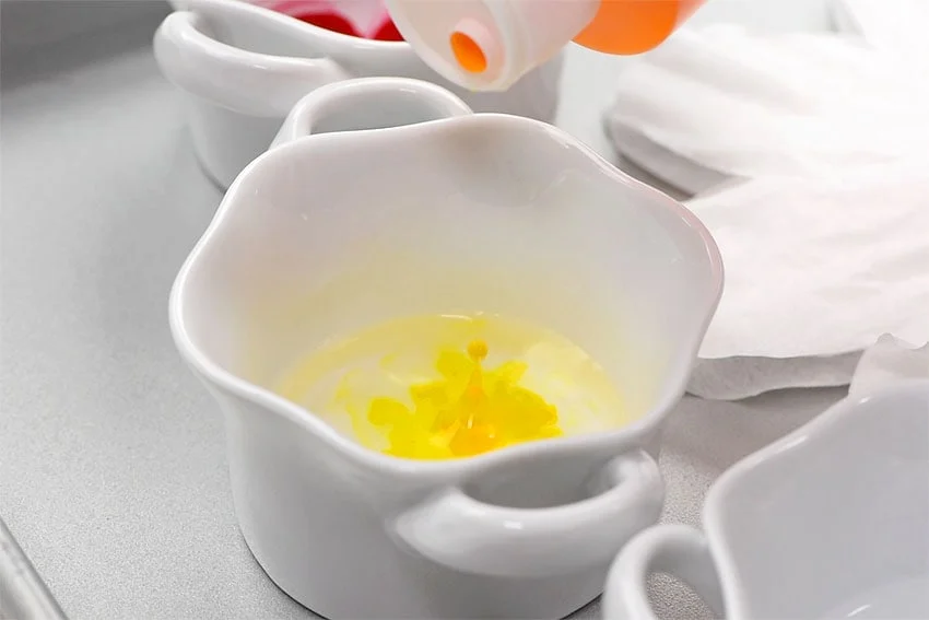 coffee filter flowers paper craft instruction image 6