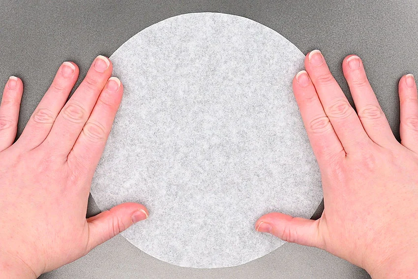 coffee filter planets paper craft step 3 - Build the coffee filter planets paper craft step by step