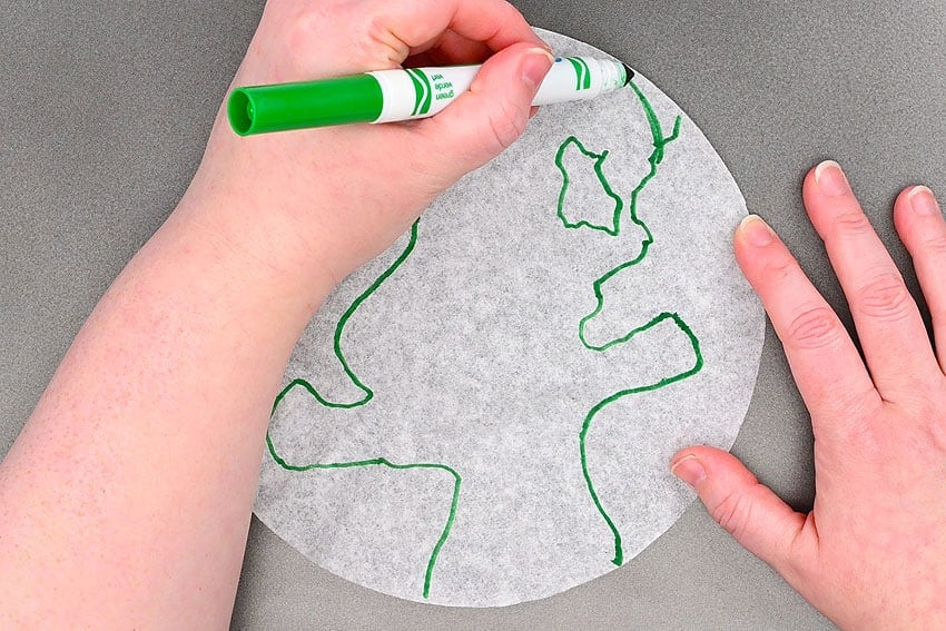 coffee filter planets paper craft step 4 - Build the coffee filter planets paper craft step by step