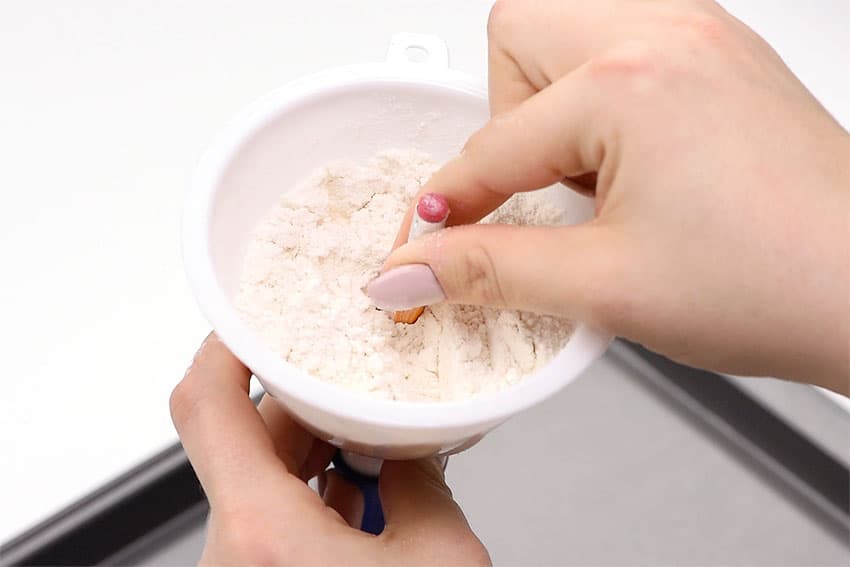 moon sand stress ball kids craft instruction image 5