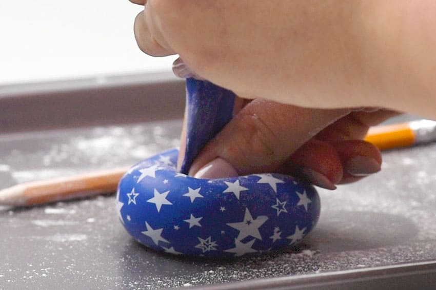 moon sand stress ball kids craft instruction image 6