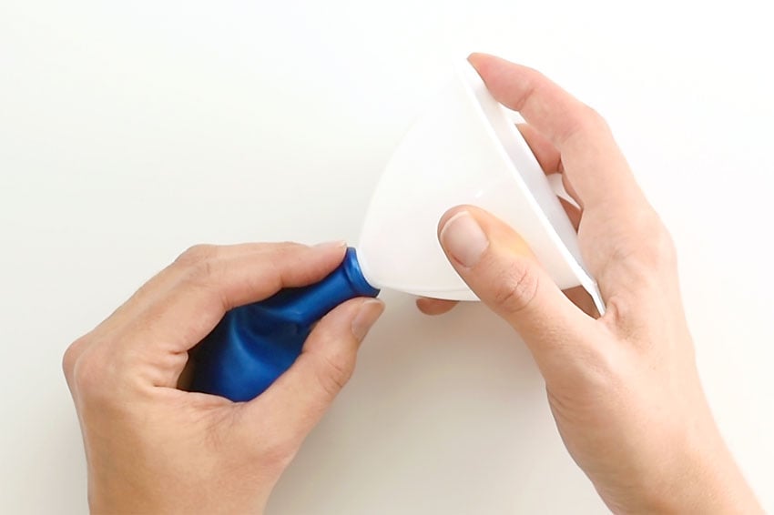 oobleck stress ball kids craft instruction image 3