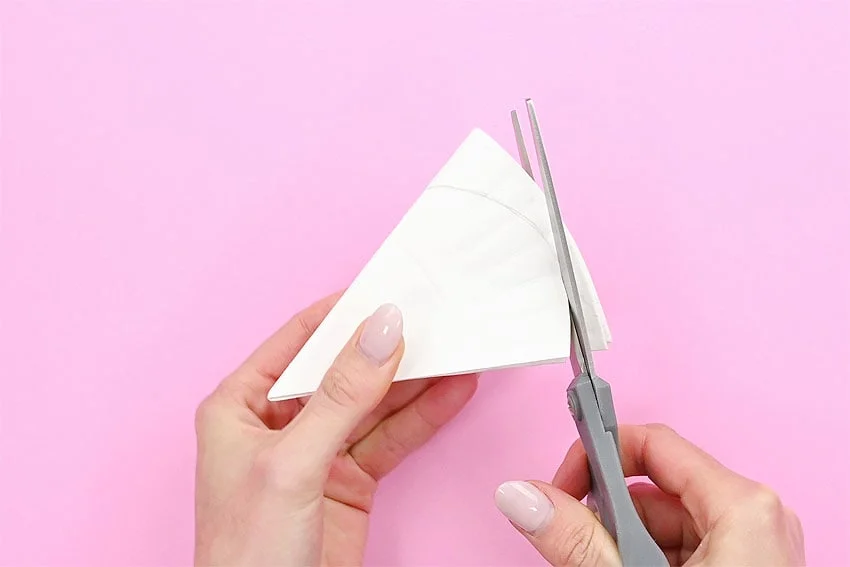 paper plate flowers paper craft instruction image 3