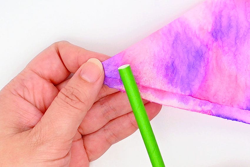 paper towel rose paper craft instruction image 11