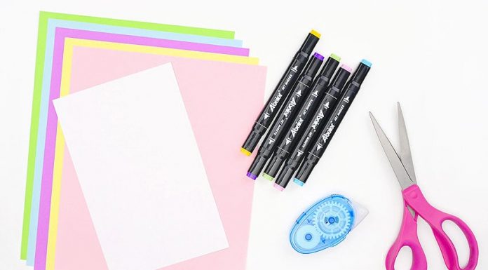 Easy Pop-Up Flower Cards Tutorial for Kids pop-up flower cards paper craft instruction image 1