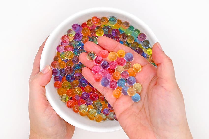 rainbow sensory bottles with water beads sensory craft instruction image 5