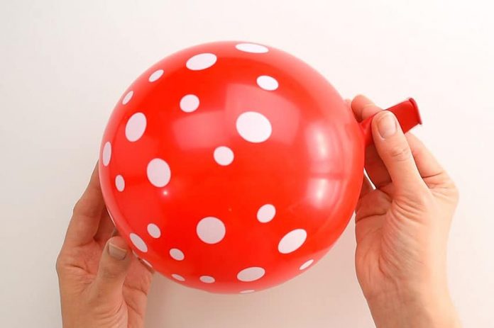 easy-rice-stress-ball-tutorial-for-kids-instruction-1 rice stress ball kids craft instruction image 1