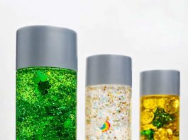 Easy St. Patrick’s Day Sensory Bottles Tutorial for Kids st. patrick’s day sensory bottles sensory craft step 1 - tutorial image