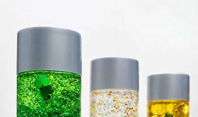 Easy St. Patrick’s Day Sensory Bottles Tutorial for Kids st. patrick’s day sensory bottles sensory craft step 1 - tutorial image
