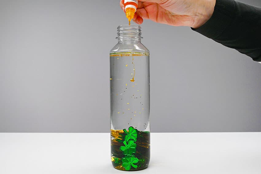 st. patrick’s day sensory bottles sensory craft step 8 - tutorial image