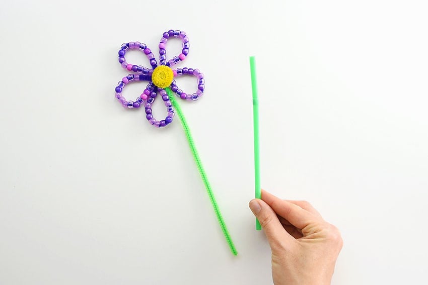 beaded pipe cleaner flowers flower craft instruction image 13