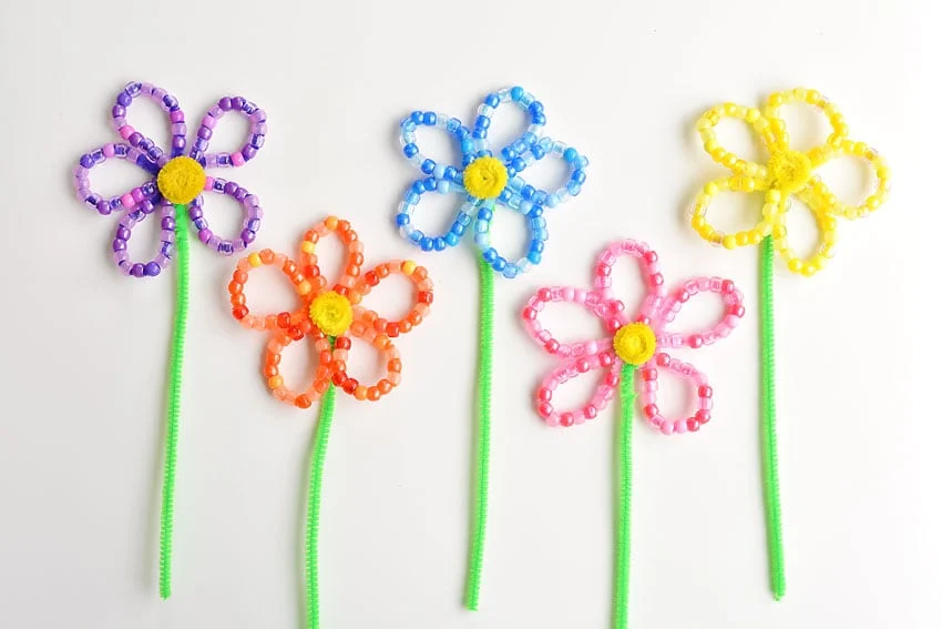 beaded pipe cleaner flowers flower craft instruction image 15