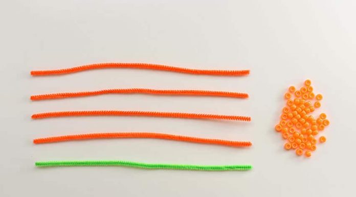 Easy Beaded Pipe Cleaner Pumpkins Tutorial for Kids beaded pipe cleaner pumpkins kids craft instruction image 1