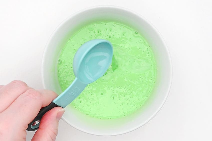 glow in the dark slime kids craft instruction image 7