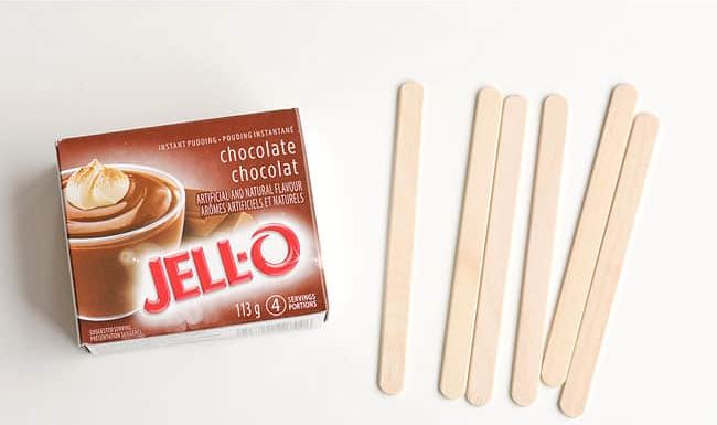 Easy Homemade Fudgesicles Recipe Using Jello Pudding Tutorial for Kids homemade fudgesicles recipe using jello pudding kids craft finished craft