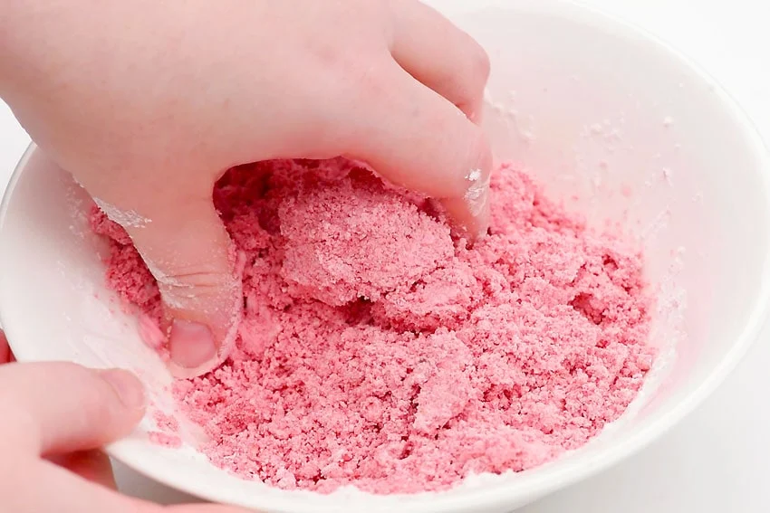 jello slime playdough kids craft instruction image 7